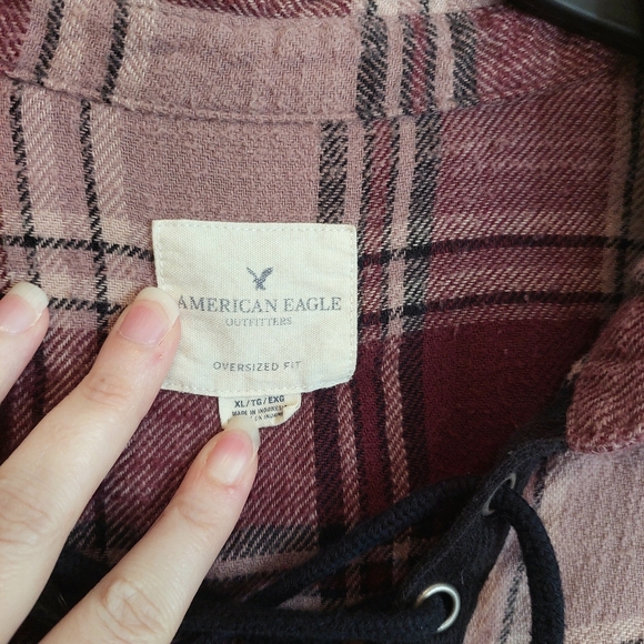 American Eagle Outfitters Burgundy Plaid Lace-Up Shirt Flannel XL Distressed - Picture 6 of 9